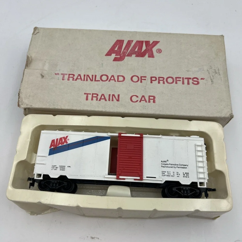 Life-Like HO Scale 